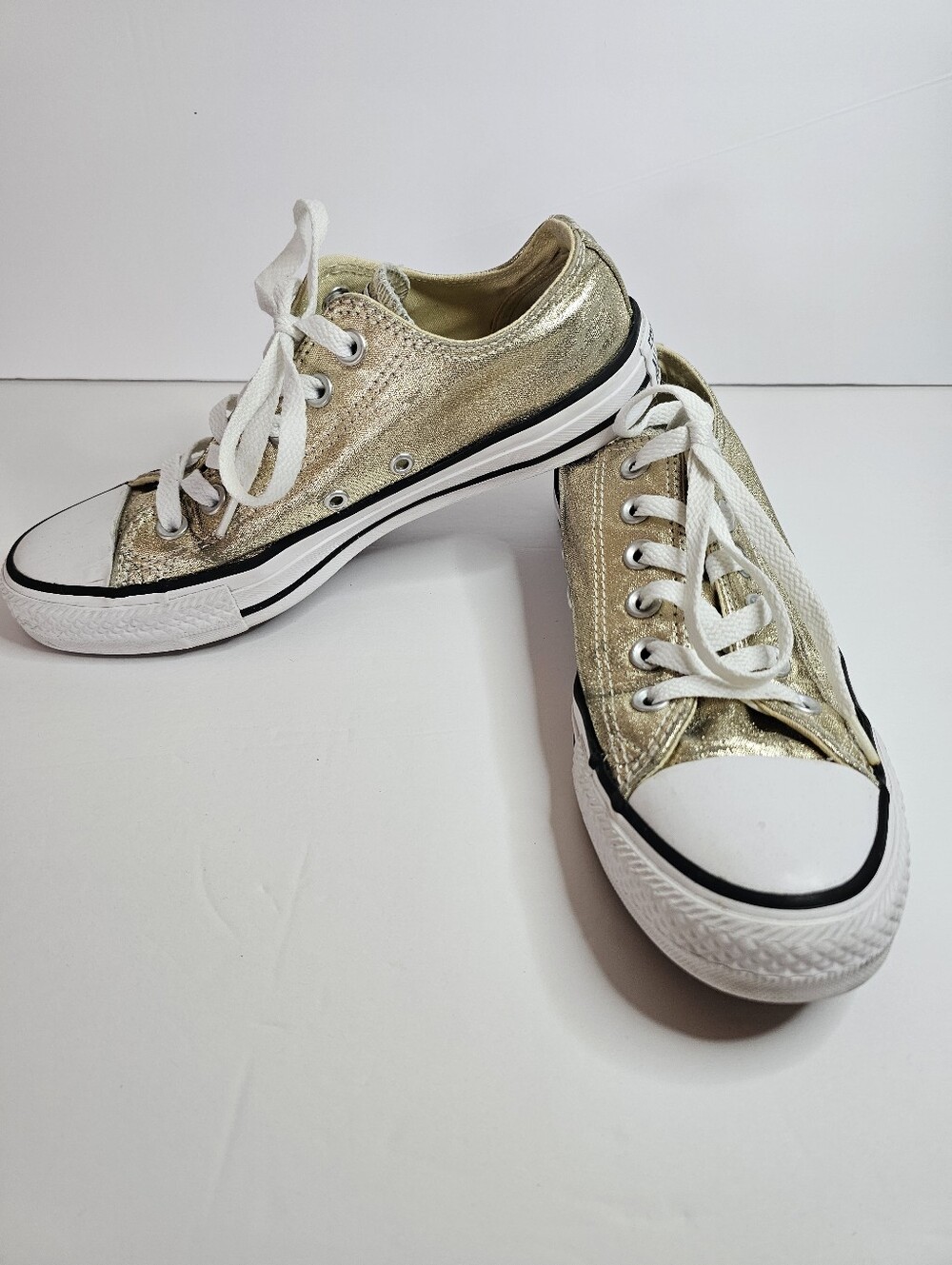 Converse All Star Low Top Gold Metallic Glitter Women 7/Men 5 Streetwear Holiday